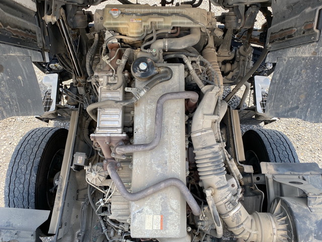 日野プロフィアアルミウイング大型（10t）[写真23]