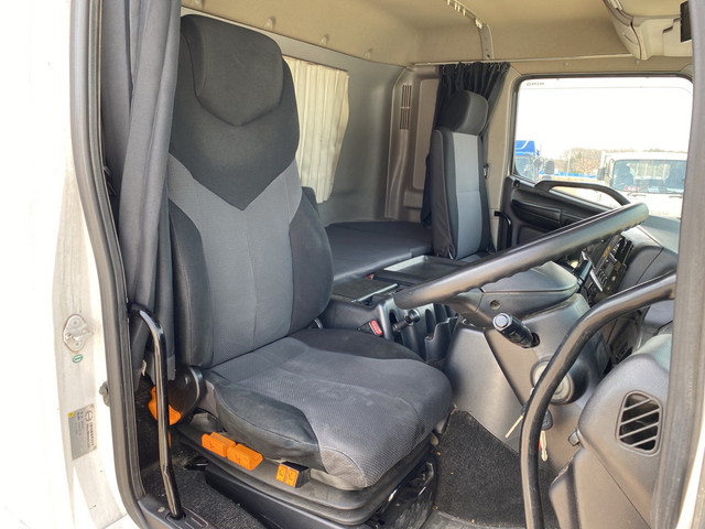 日野プロフィアアルミウイング大型（10t）[写真28]