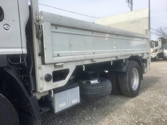 いすゞエルフ平ボディ小型（2t・3t）[写真14]