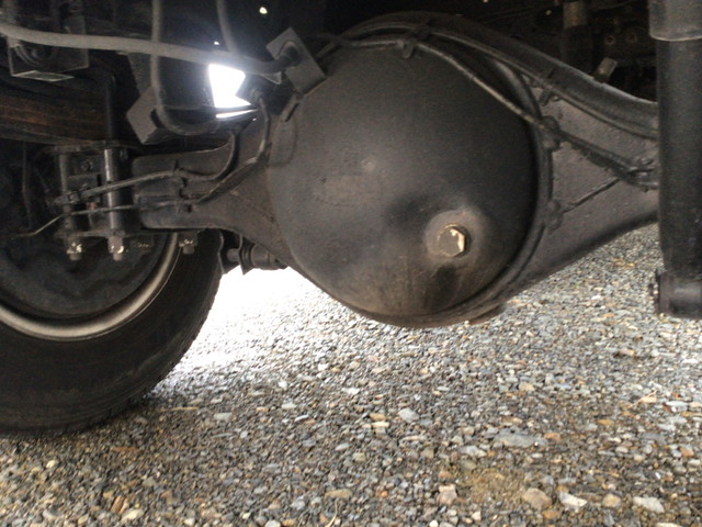 いすゞエルフ平ボディ小型（2t・3t）[写真12]