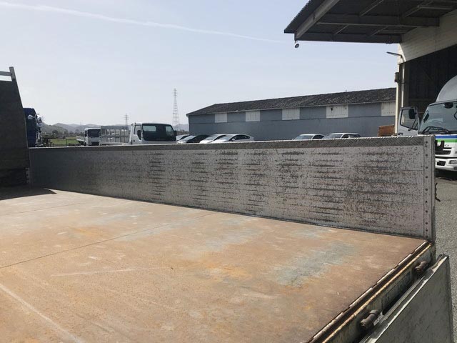 三菱ふそうその他の車種アルミブロック小型（2t・3t）[写真14]