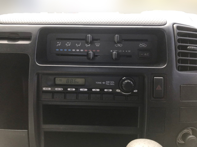 トヨタダイナ平ボディ小型（2t・3t）[写真22]