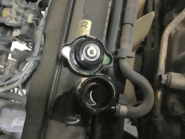 いすゞエルフダンプ小型（2t・3t）[写真13]