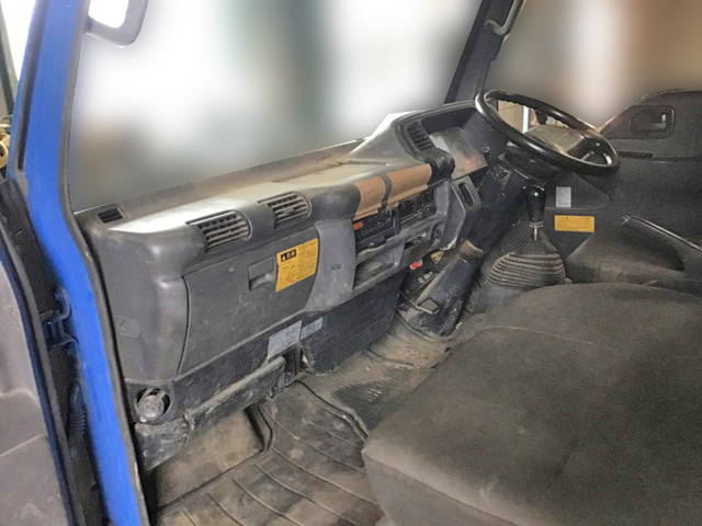 いすゞエルフダンプ小型（2t・3t）[写真16]