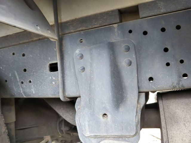 日野デュトロ平ボディ小型（2t・3t）[写真11]