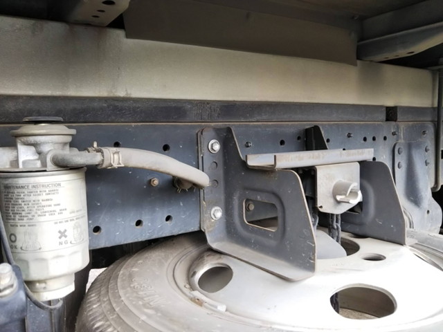 日野デュトロ平ボディ小型（2t・3t）[写真12]