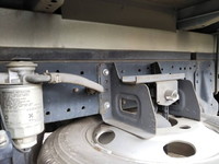 日野デュトロ平ボディ小型（2t・3t）[写真12]