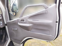 日野デュトロ平ボディ小型（2t・3t）[写真19]