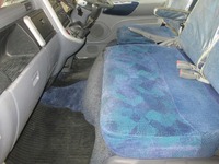 三菱ふそうキャンタークレーン付小型（2t・3t）[写真16]