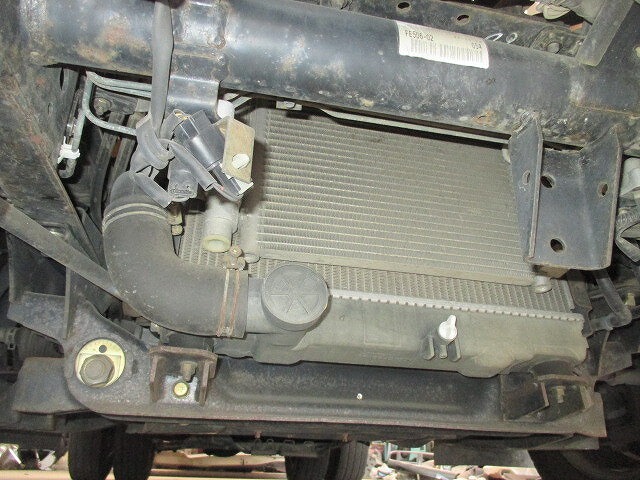 三菱ふそうキャンタークレーン付小型（2t・3t）[写真23]