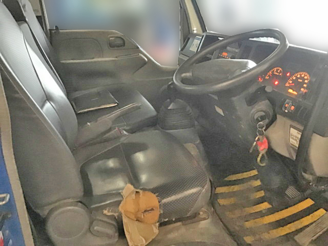 いすゞエルフ高所作業車小型（2t・3t）[写真16]