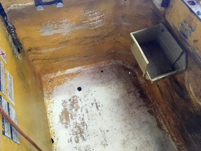 いすゞエルフ高所作業車小型（2t・3t）[写真04]