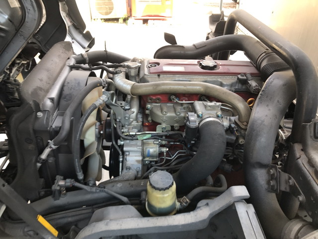 日野デュトロアルミバン小型（2t・3t）[写真22]