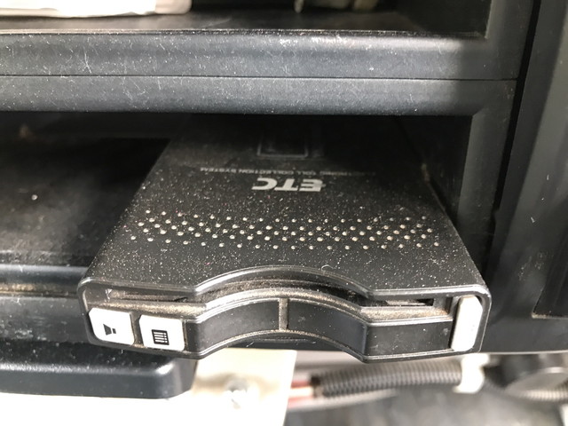 日野デュトロアルミバン小型（2t・3t）[写真37]