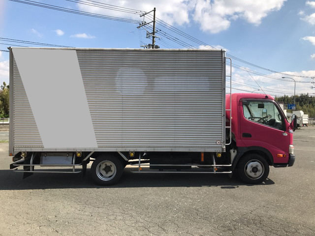 日野デュトロアルミバン小型（2t・3t）[写真06]