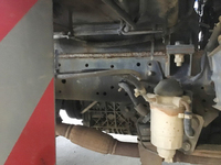 いすゞエルフ穴掘建柱車小型（2t・3t）[写真17]