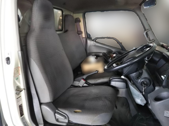 トヨタダイナパネルバン小型（2t・3t）[写真20]