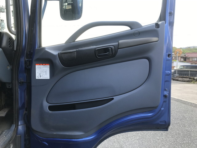 日野レンジャーアルミブロック中型（4t）[写真23]