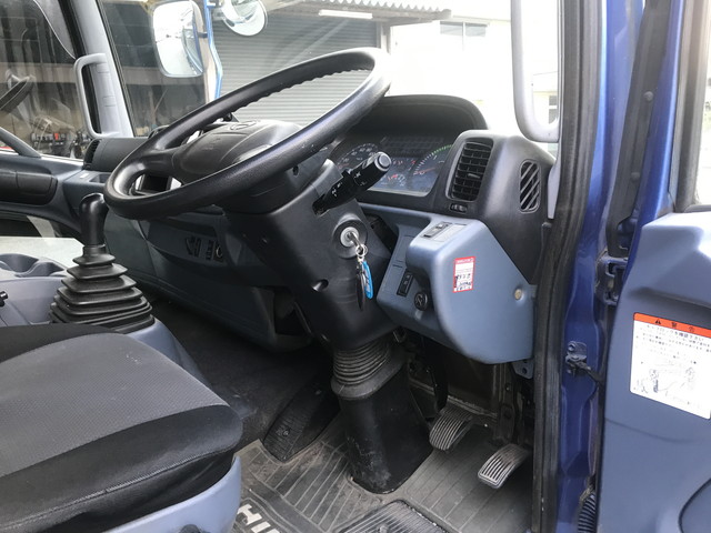 日野レンジャーアルミブロック中型（4t）[写真29]