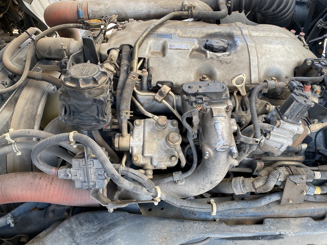 三菱ふそうファイターアルミウイング中型（4t）[写真24]