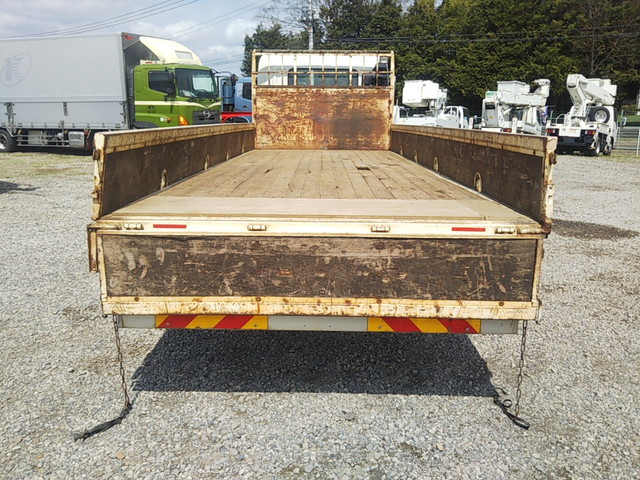 日野レンジャー平ボディ中型（4t）[写真12]