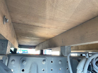 三菱ふそうキャンターガッツ平ボディ小型（2t・3t）[写真23]