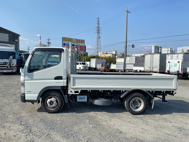 三菱ふそうキャンターガッツ平ボディ小型（2t・3t）[写真05]