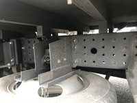 三菱ふそうキャンター平ボディ小型（2t・3t）[写真17]