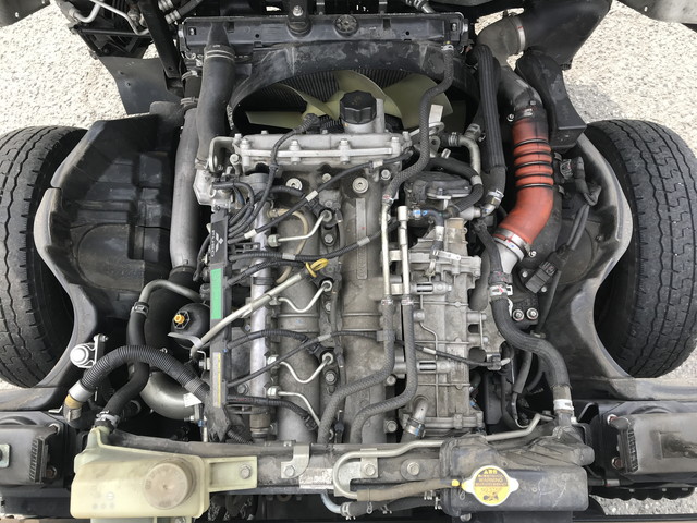 三菱ふそうキャンター平ボディ小型（2t・3t）[写真21]