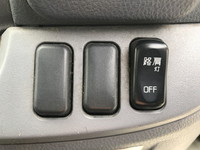 三菱ふそうキャンター平ボディ小型（2t・3t）[写真36]