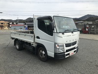 三菱ふそうキャンター平ボディ小型（2t・3t）[写真03]