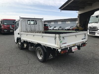 三菱ふそうキャンター平ボディ小型（2t・3t）[写真04]