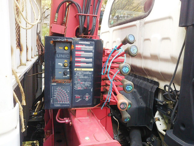 いすゞエルフクレーン5段小型（2t・3t）[写真06]