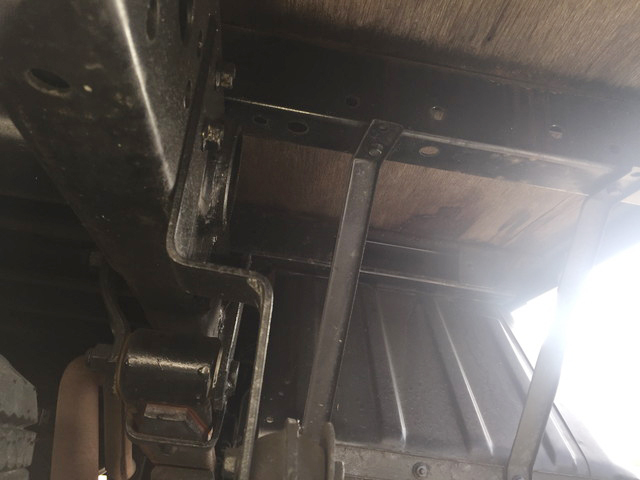 マツダタイタン平ボディ小型（2t・3t）[写真13]