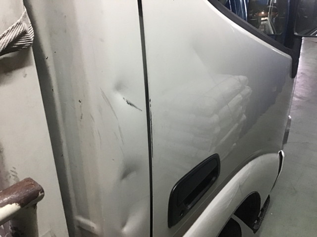 トヨタダイナ平ボディ小型（2t・3t）[写真15]