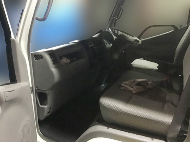 トヨタダイナ平ボディ小型（2t・3t）[写真16]