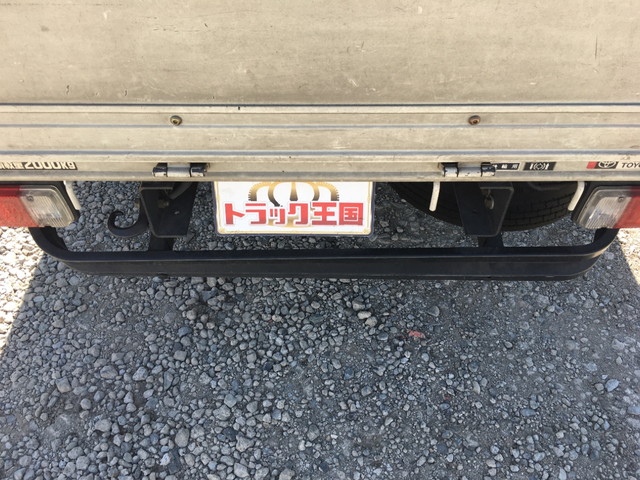 トヨタトヨエース平ボディ小型（2t・3t）[写真15]