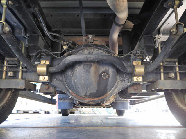 トヨタトヨエース平ボディ小型（2t・3t）[写真22]