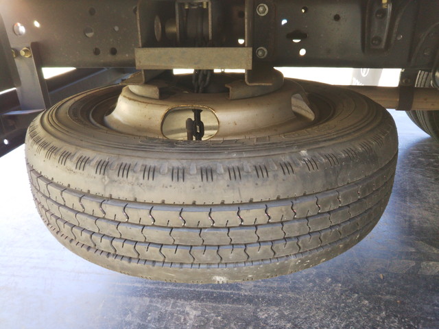 トヨタトヨエース平ボディ小型（2t・3t）[写真23]