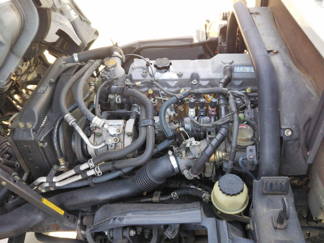 トヨタトヨエース平ボディ小型（2t・3t）[写真28]