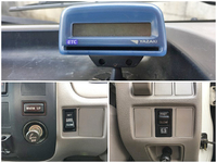 トヨタトヨエース平ボディ小型（2t・3t）[写真37]