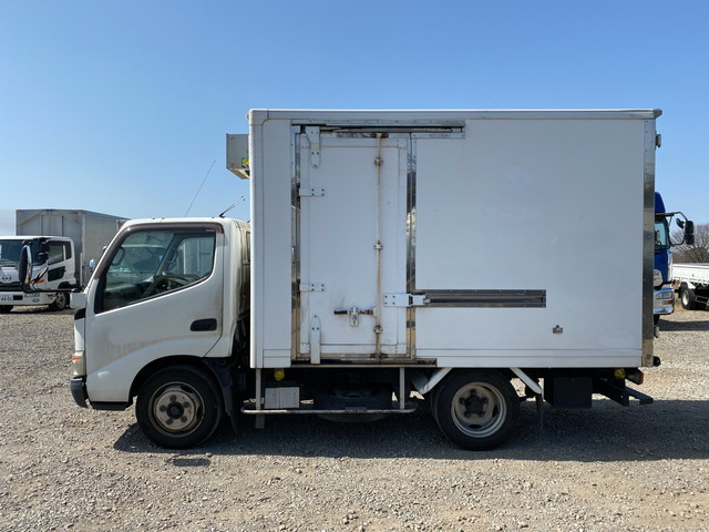 トヨタダイナ冷凍車（冷蔵車）小型（2t・3t）[写真05]