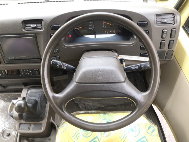 三菱ふそうローザ園児バス[写真13]