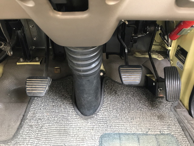 三菱ふそうローザ園児バス[写真16]