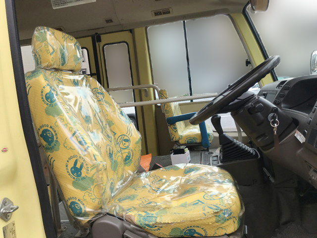 三菱ふそうローザ園児バス[写真08]