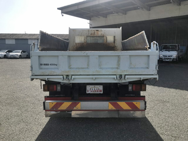 いすゞエルフダンプ小型（2t・3t）[写真11]