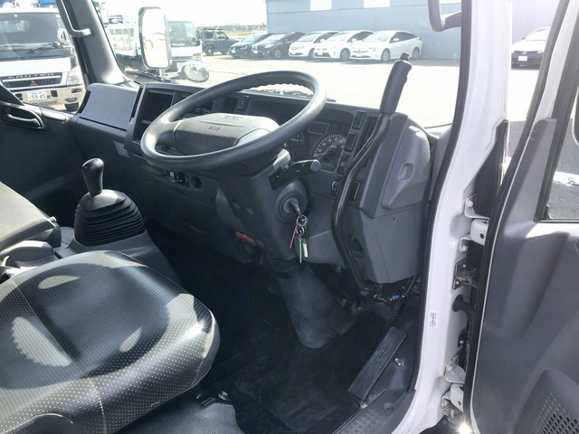 いすゞエルフダンプ小型（2t・3t）[写真32]