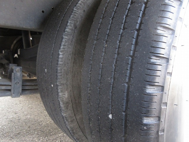 トヨタダイナアルミバン小型（2t・3t）[写真27]