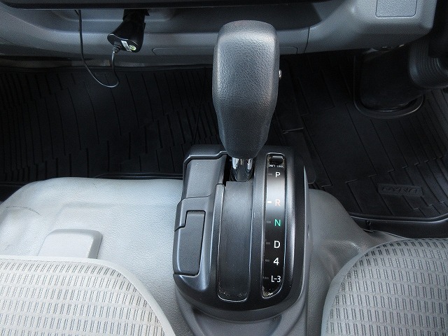 トヨタダイナアルミバン小型（2t・3t）[写真32]