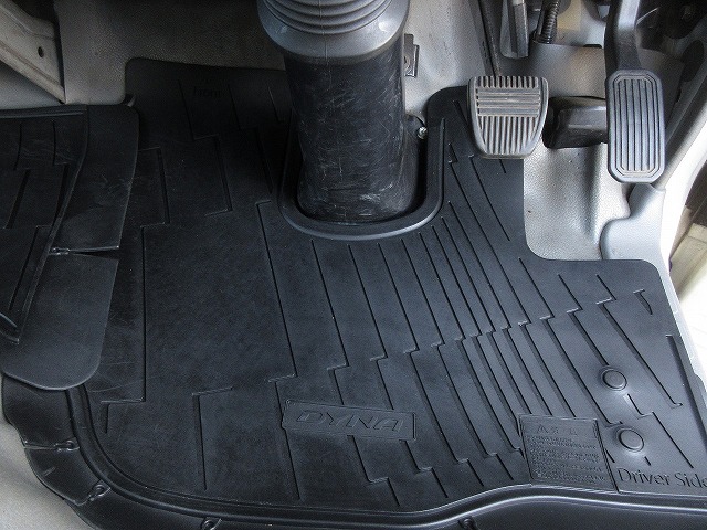 トヨタダイナアルミバン小型（2t・3t）[写真33]